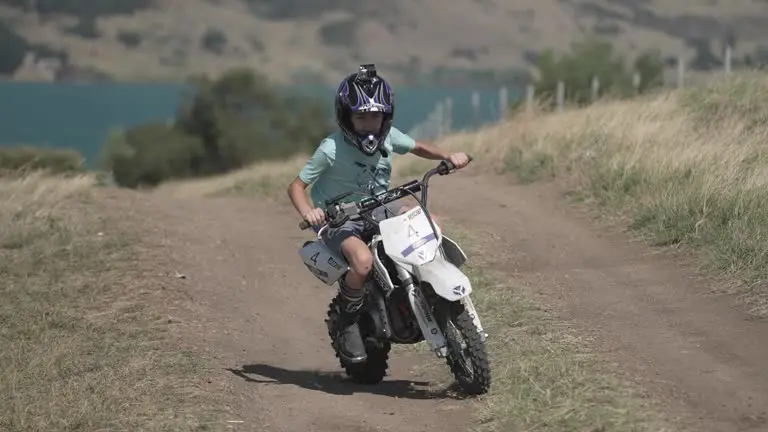 Mini Dirt Bikes: Conquer Any Terrain (In Miniature!) in 2025