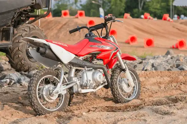 can you ride a 50cc dirt bike on the sidewalk​ in 2025